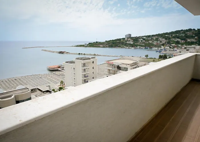 Shengjin Seaside Apartments